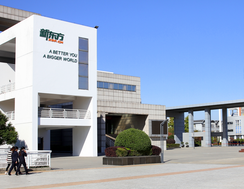 北京新东方扬州外国语学校介绍