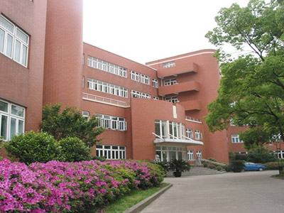 上海市新虹桥中学国际部2021年开放日信息公布，速来预约报名！