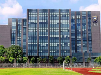 上海师范大学附属第二外国语学校——灵活的双通道升学模式