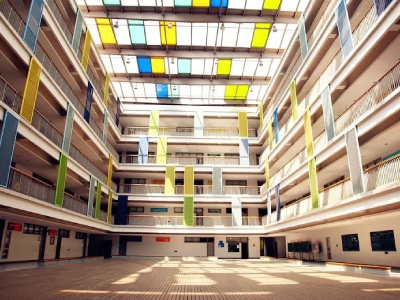 上外双语学校春招动态