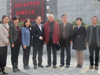 奉贤区副区长倪闽景携区教育局领导来我校调研