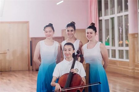 全面发展和服务社会的申请学生更受世界大学青睐【宁波乔治亚外籍子女学校】