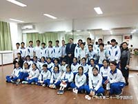 体验别样精彩 多元教学交流 &mdash;&mdash;记二十一中高一创新班、国际班纯美戏剧课体验