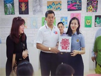 泰国前副功·塔帕朗西 参访深圳华美外国语学校谈合作