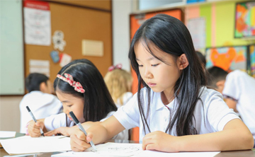 上海新加坡国际学校小学中英双语课程