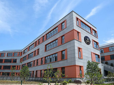 上海托马斯实验学校旨在培养创新型发展人才