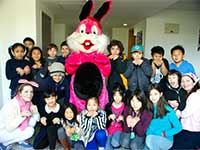 国际学生部举办复活节主题活动