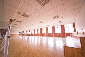 青岛博格思加州学校舞蹈教室