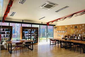 上海卡迪夫公学阅览室