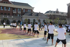 湖州枫叶国际学校小学