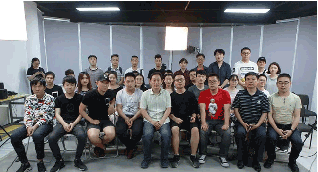  编导专业是否难，不同意见网友吵了起来