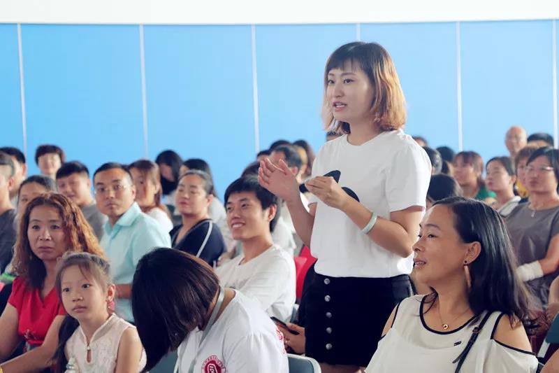   新学期·新梦想：新生家长参观北大附属益田同文学校