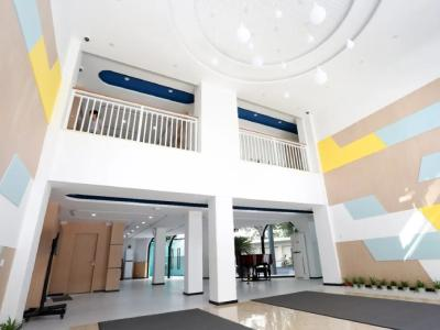 上海市新虹桥中学国际部