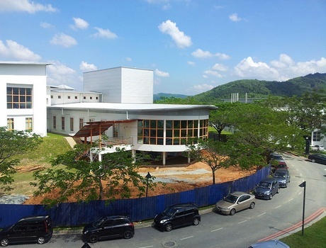 诺丁汉大学