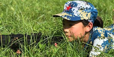 走进军营+军事装备体验