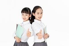 初三在读
