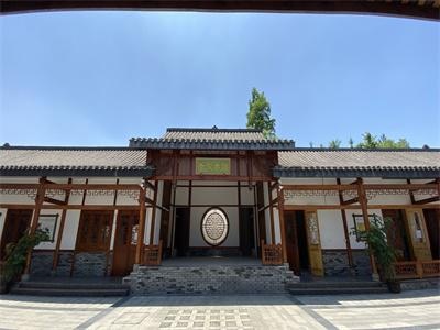 美中国际GIA学院