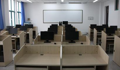 兰州东方加拿大高中