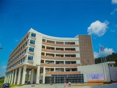 广州耀华国际学校