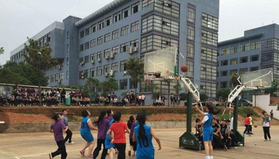 湘潭工业贸易中等专业学校