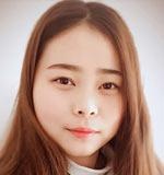 胡杨柳依