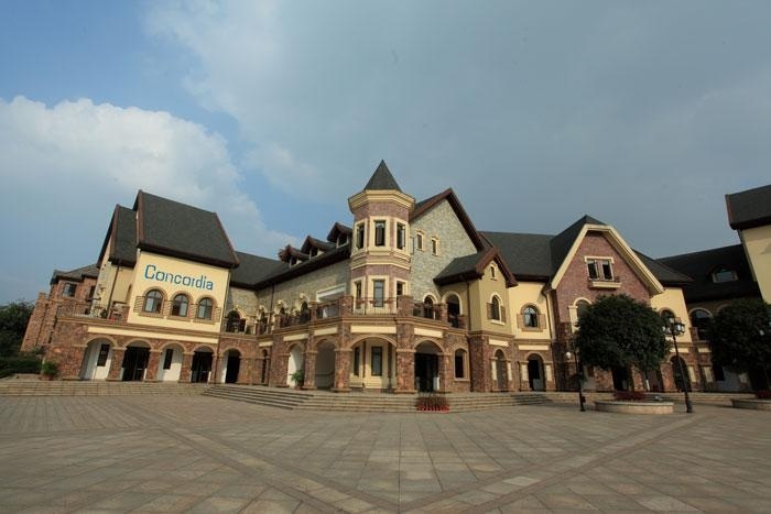 学校照片1.jpg