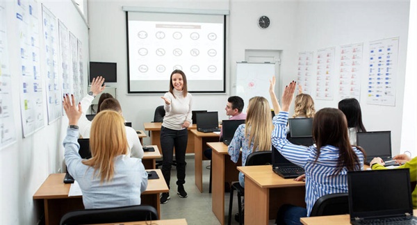 2023自贡大安职业技术学校开设的专业一览表