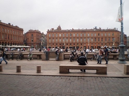 圖盧茲國(guó)立綜合理工學(xué)院