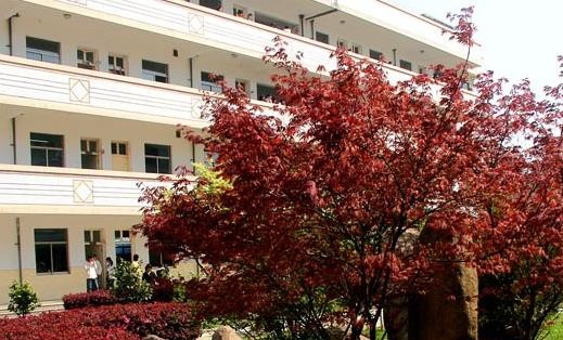 海宁卫生学校