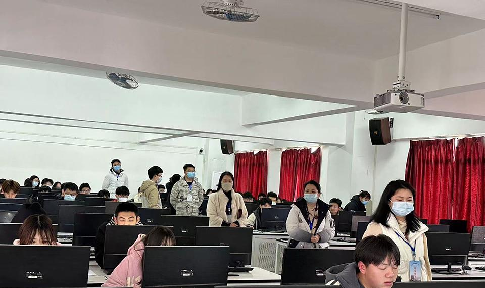 武汉南华光电职业技术学校