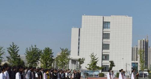 朝阳市卫生学校3