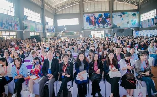 广州市白云区中黄外国语小学