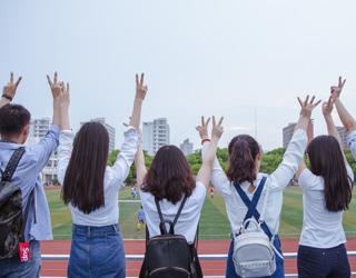 通过大学四级的