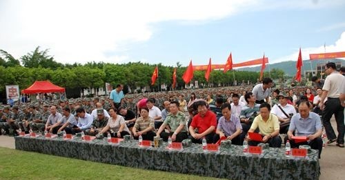 红河州财经学校