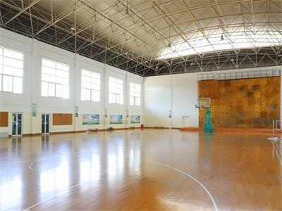 新东方扬州外国语学校