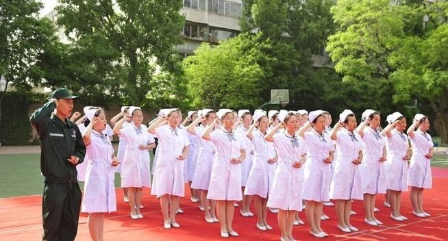 重庆护理职业学院单招报名时间