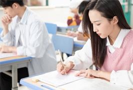 闭卷考试
