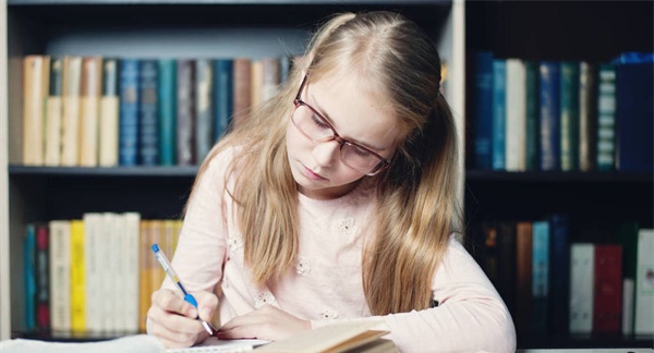 石家庄华美中等专业学校