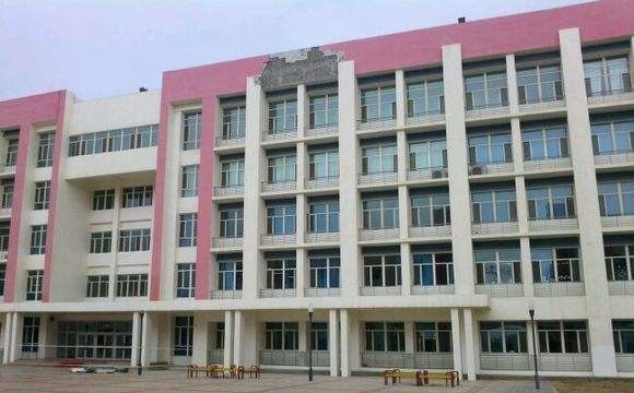 新疆巴音郭楞蒙古自治州卫生学校2018年报名条件、招生对象