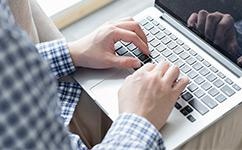 具备跨界定制能力