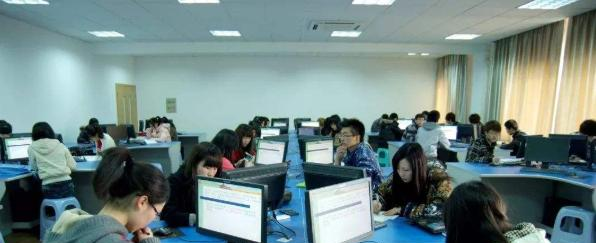 浙江东方职业技术学院是几专