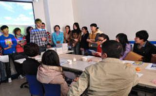 深圳新思域外语培训