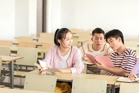 名校重人才