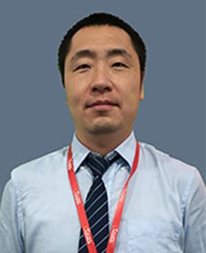 李镭
