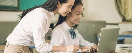 暑假报读，老师抓得严