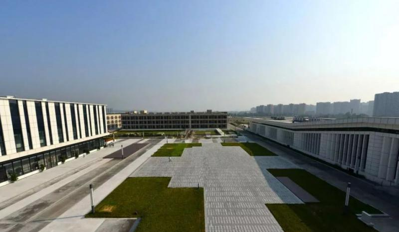 西昌铁路高级技工学校