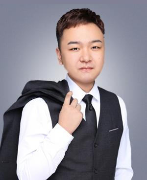 曾鹏博