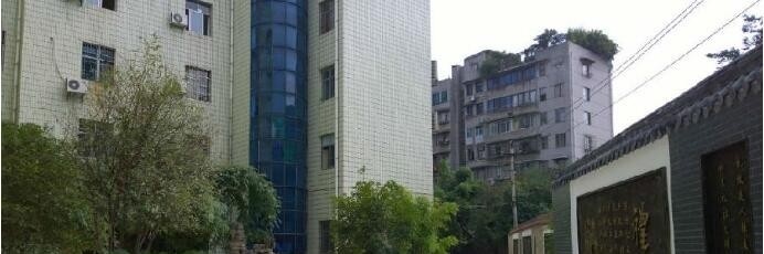 贵阳第十二中学2019年招生办