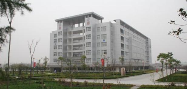 榆林市卫生学校