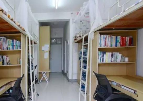 资阳市乐至机电学校